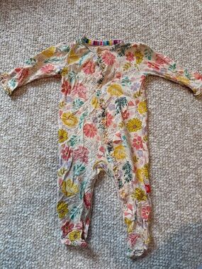 Magnetic Me 0-3 month Floral Print Baby One-Piece in Cream w Flowers